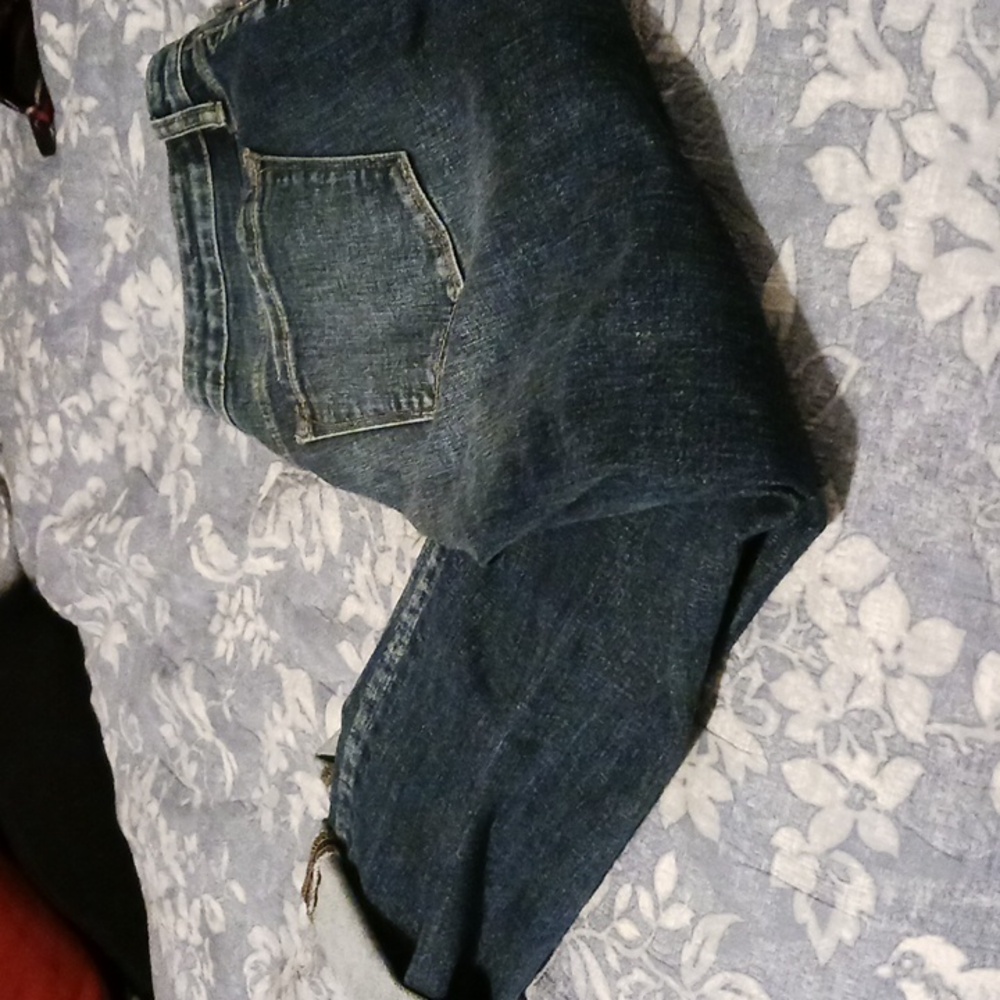 Ladies ripped jeans